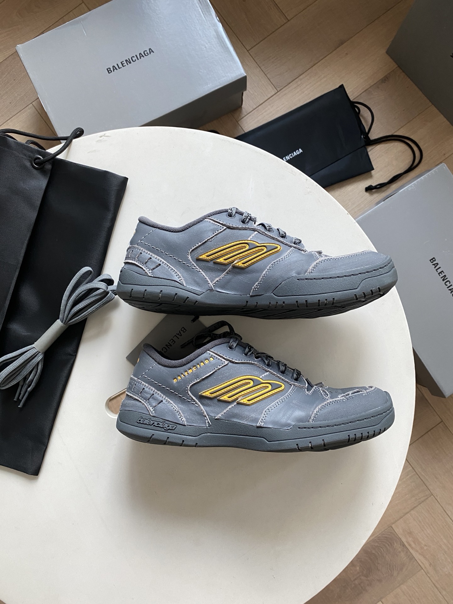 Male Sneakers M-l-s