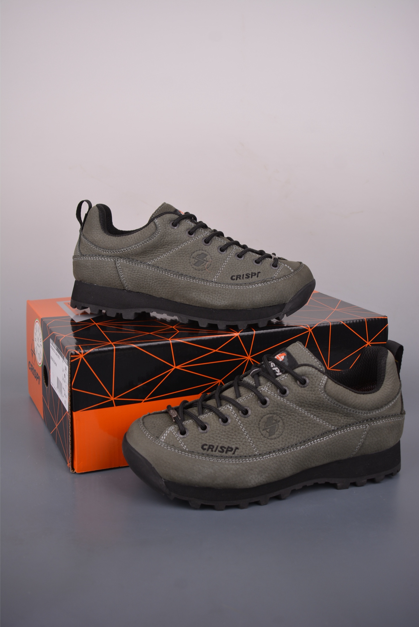 Male Basic Shoes M-s
