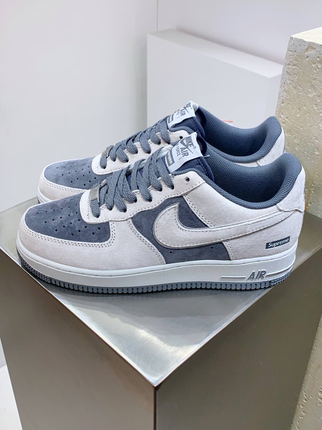 Supreme Male Board Shoes M-l-s