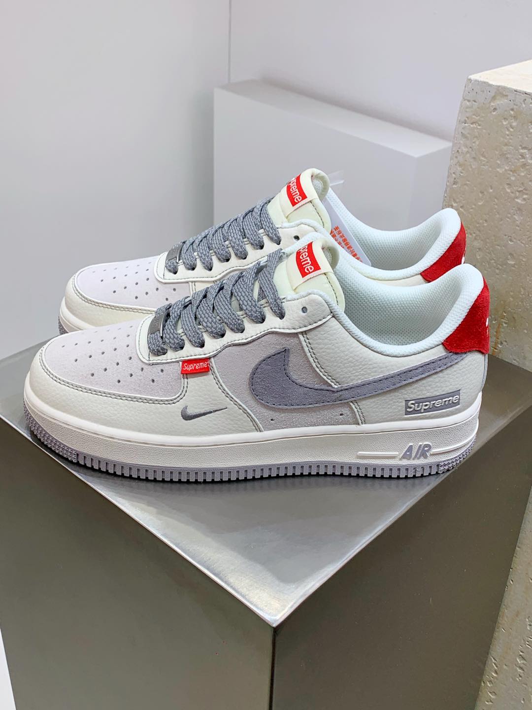 Supreme Male Board Shoes M-l-s