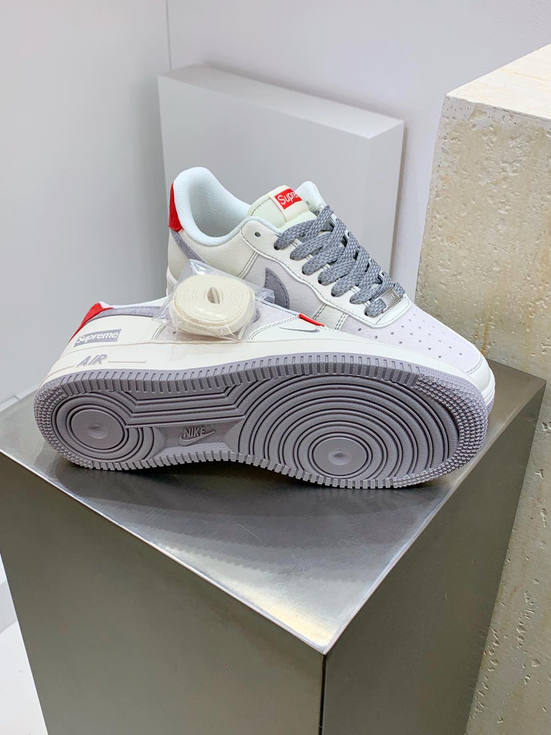 Supreme Male Board Shoes M-l-s