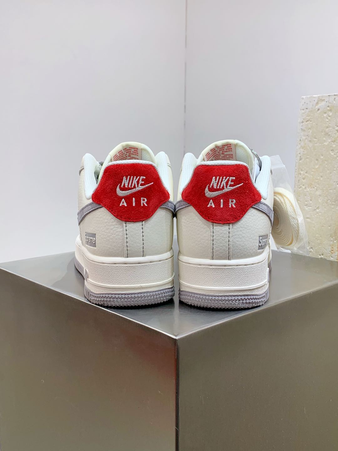 Supreme Male Board Shoes M-l-s