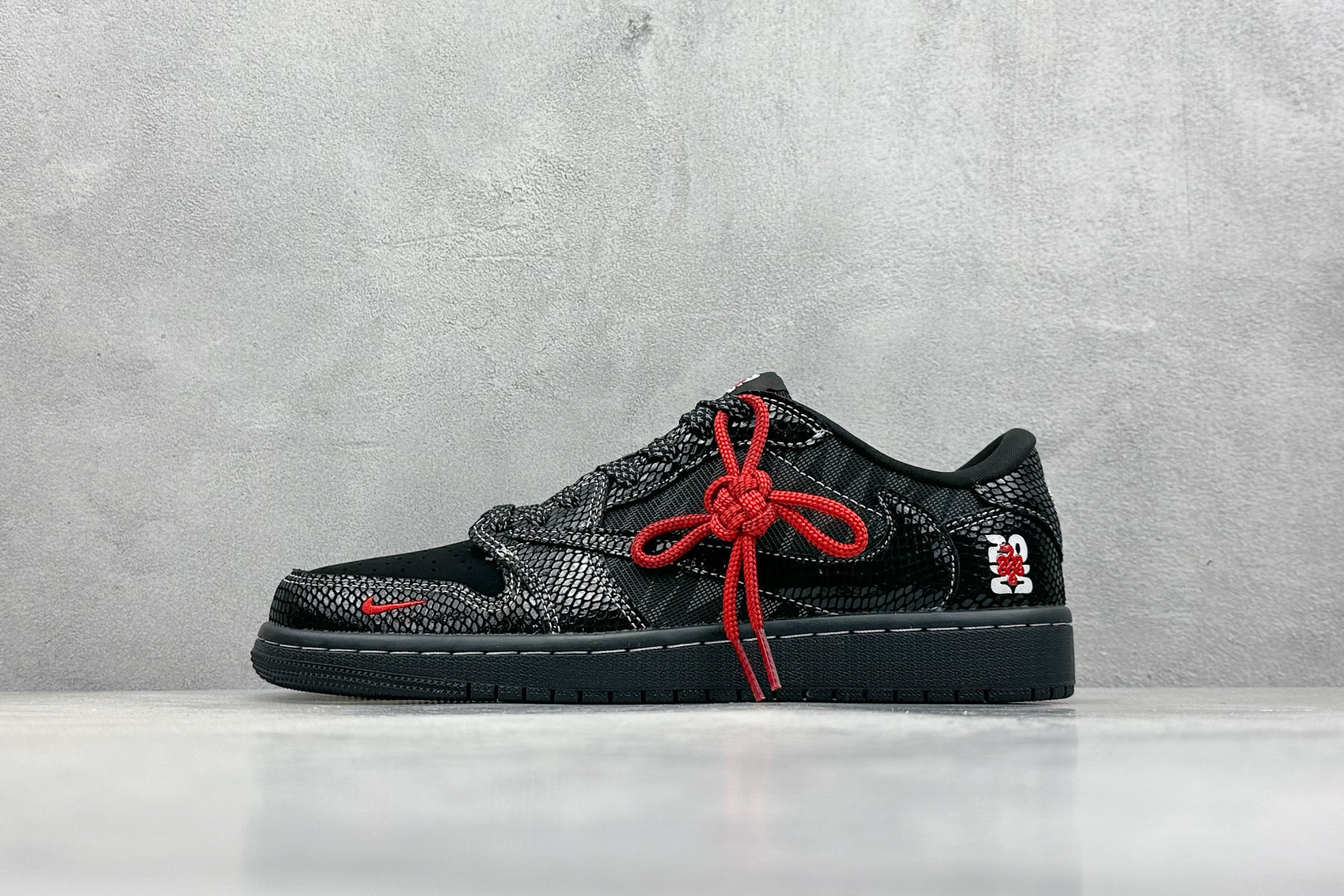 Jordan Nike Basic Shoes L-s