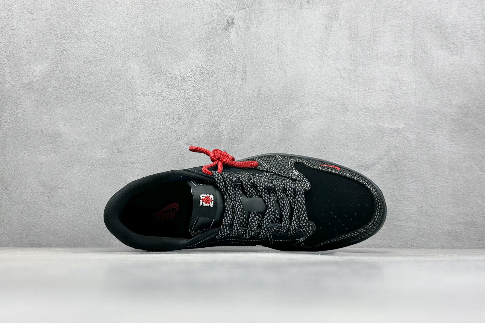 Jordan Nike Basic Shoes L-s