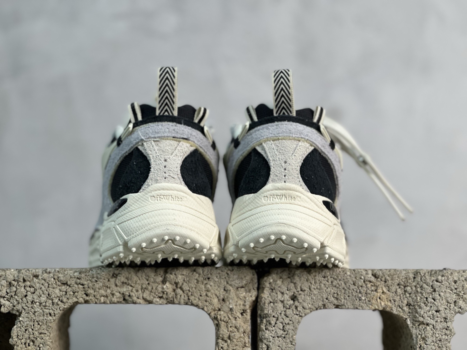 Running Shoes Breathable L