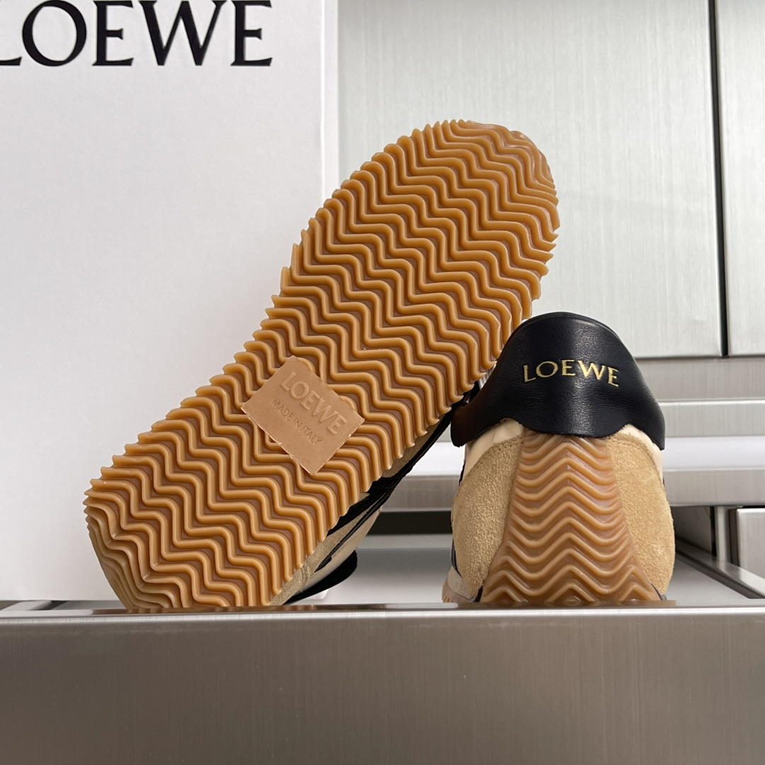 Loewe Male Sneakers M-l-s