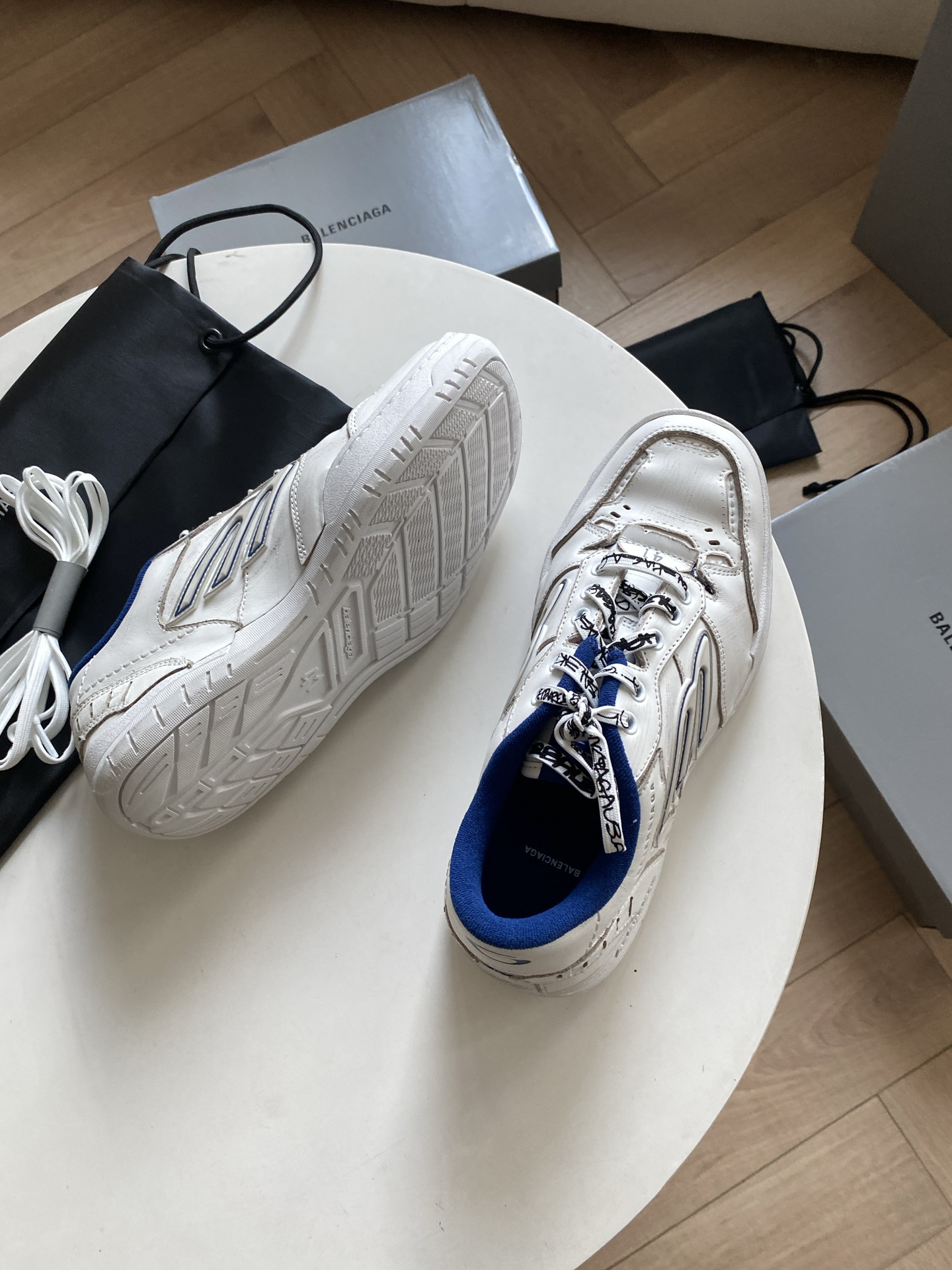 Male Sneakers M-l-s