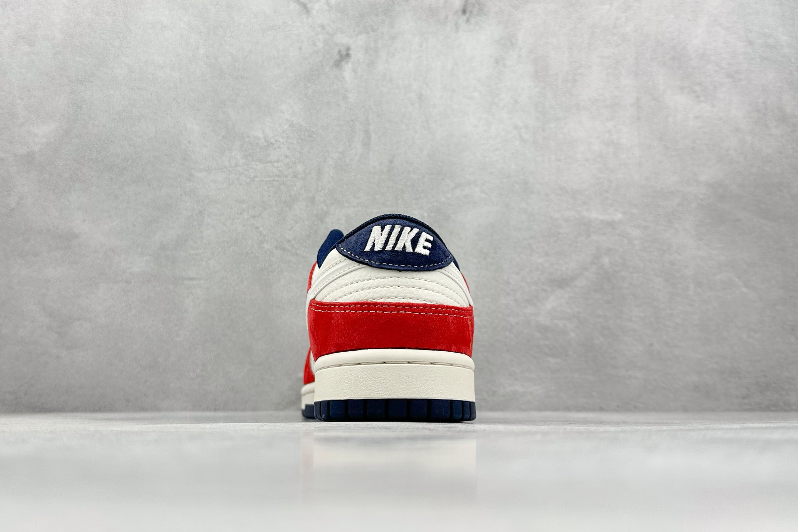 Nike Supreme Basic Shoes M-l-s