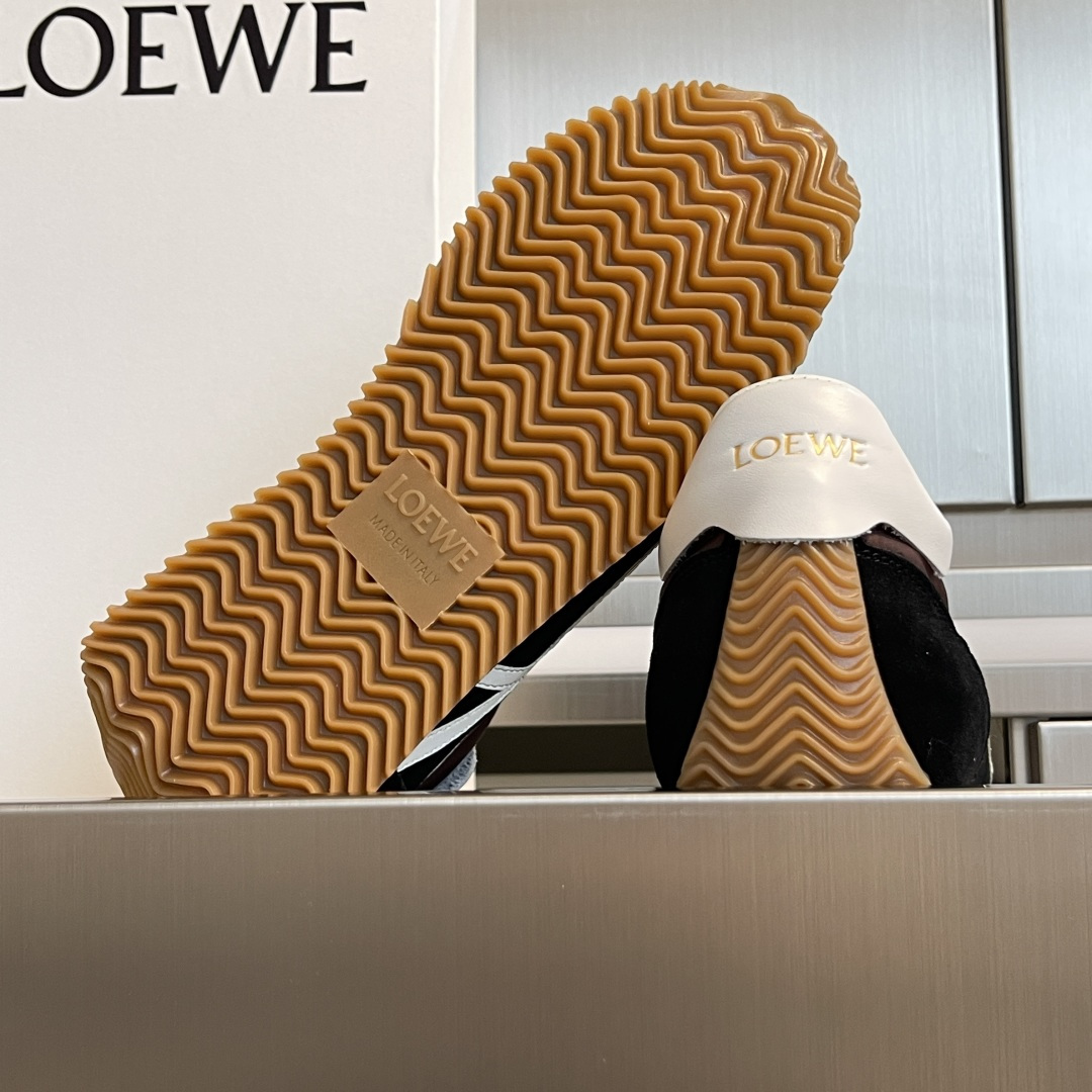 Loewe Male Sneakers M-l-s