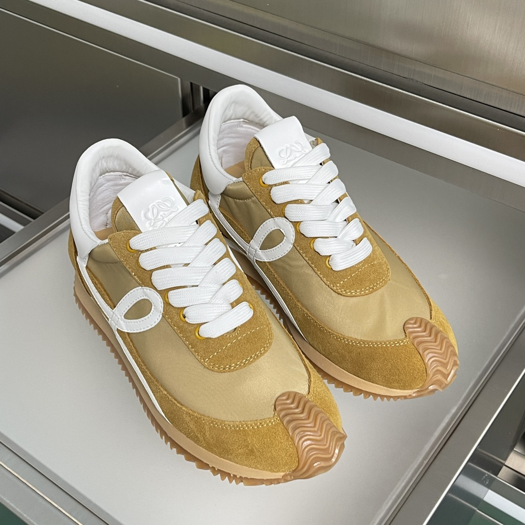 Loewe Male Sneakers M-l-s