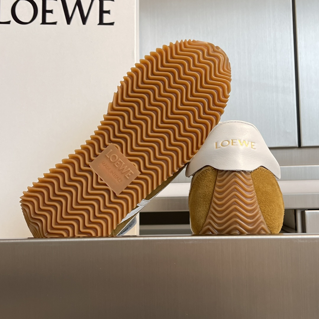 Loewe Male Sneakers M-l-s