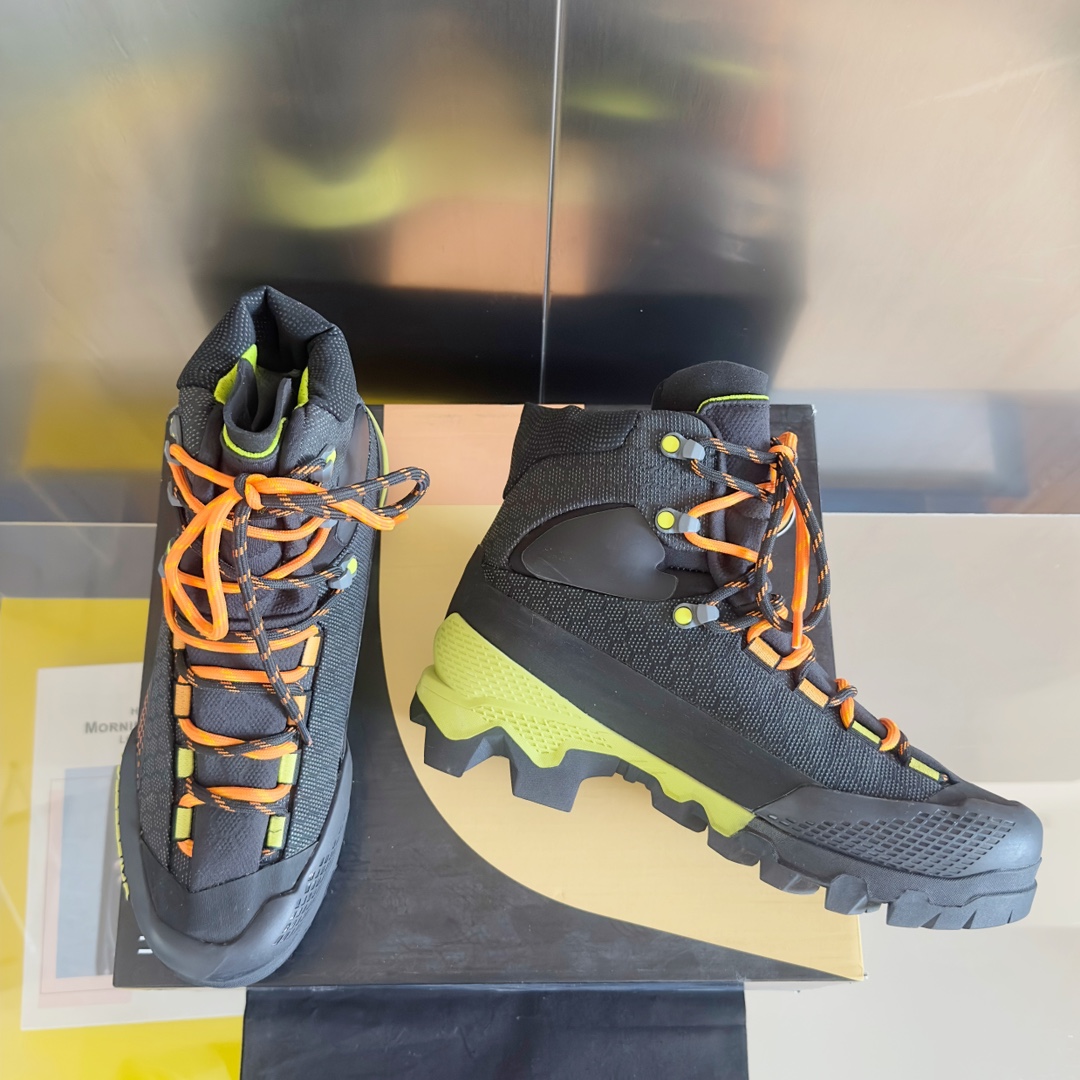 Male Basic Shoes M-l-s