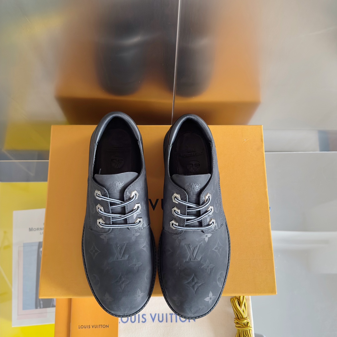 Louis Vuitton Timberland Male Boots Cow Leather Waterproof M-l-s