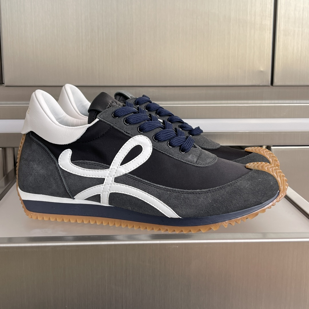 Loewe Male Sneakers M-l-s