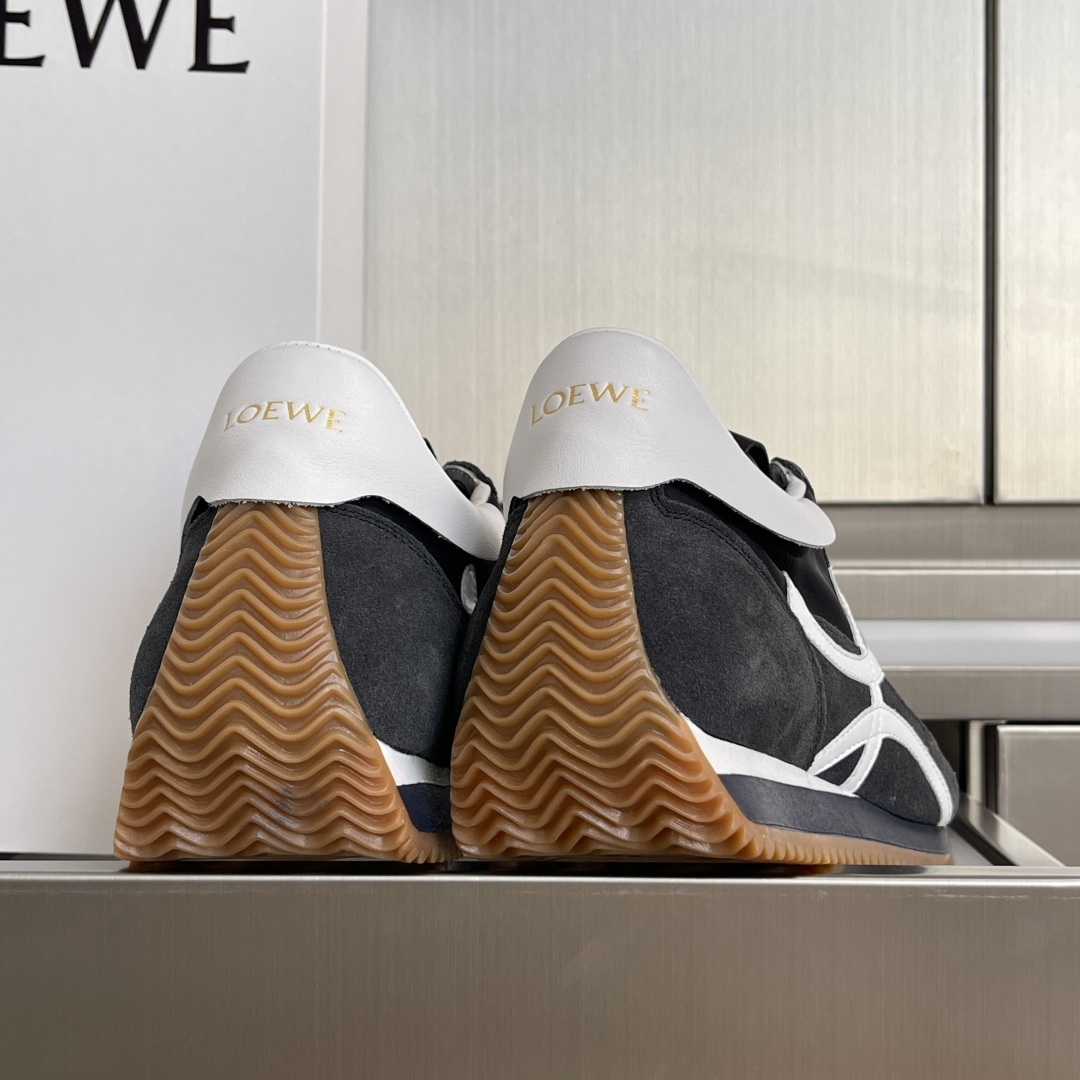 Loewe Male Sneakers M-l-s