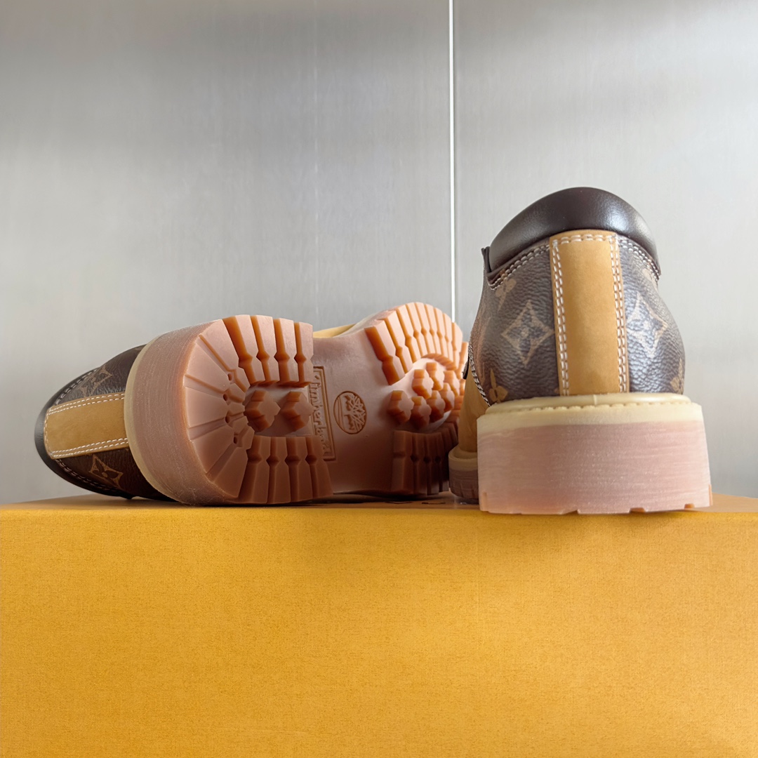 Louis Vuitton Timberland Male Boots Cow Leather Waterproof M-l-s