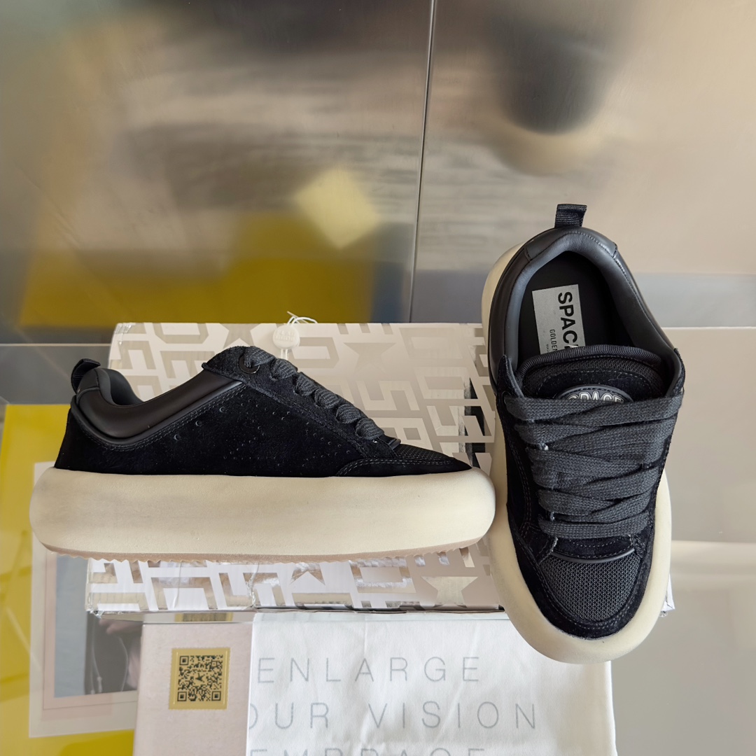 Golden Goose Male Board Shoes Black Breathable M-s