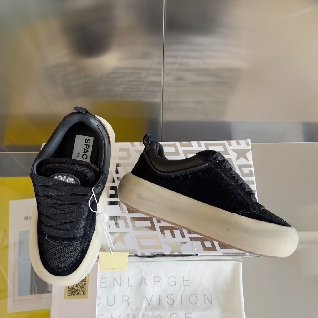 Golden Goose Male Board Shoes Black Breathable M-s