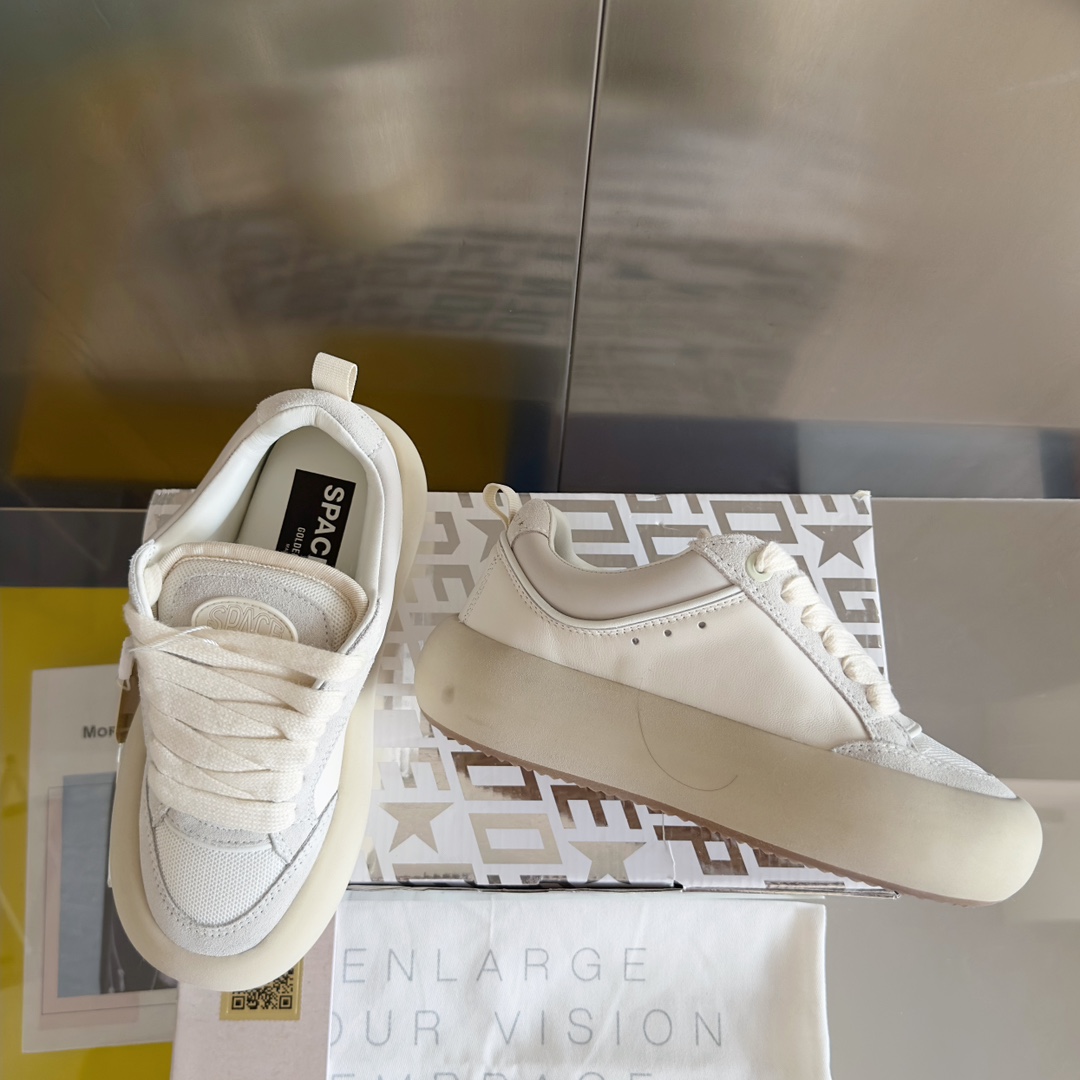 Golden Goose Male Board Shoes Black Breathable M-s