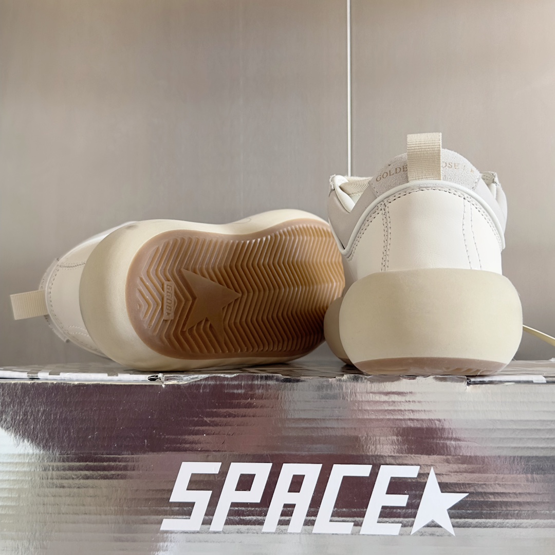 Golden Goose Male Board Shoes Black Breathable M-s