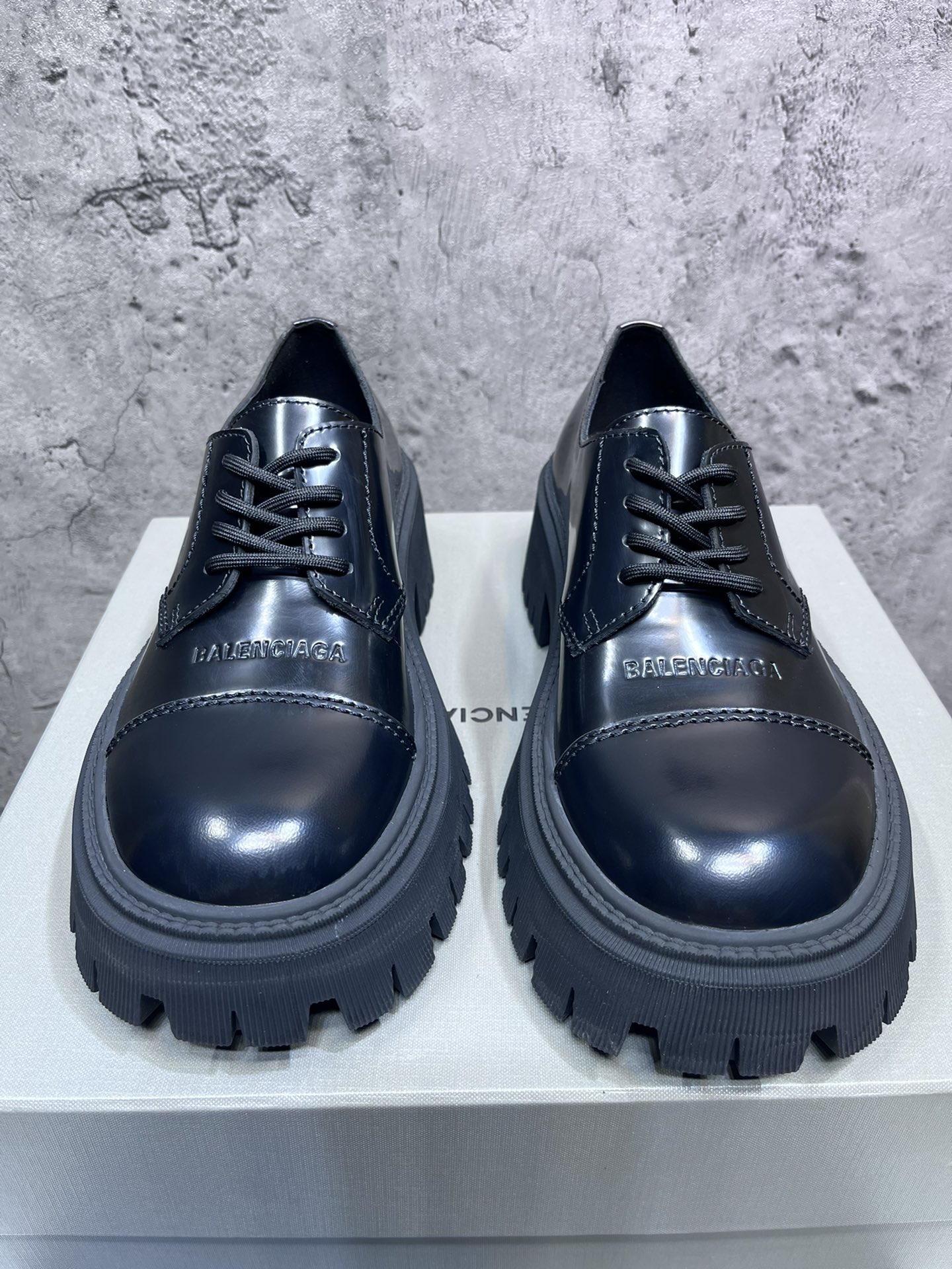 Balenciaga Leather Shoes Cow Leather M-l