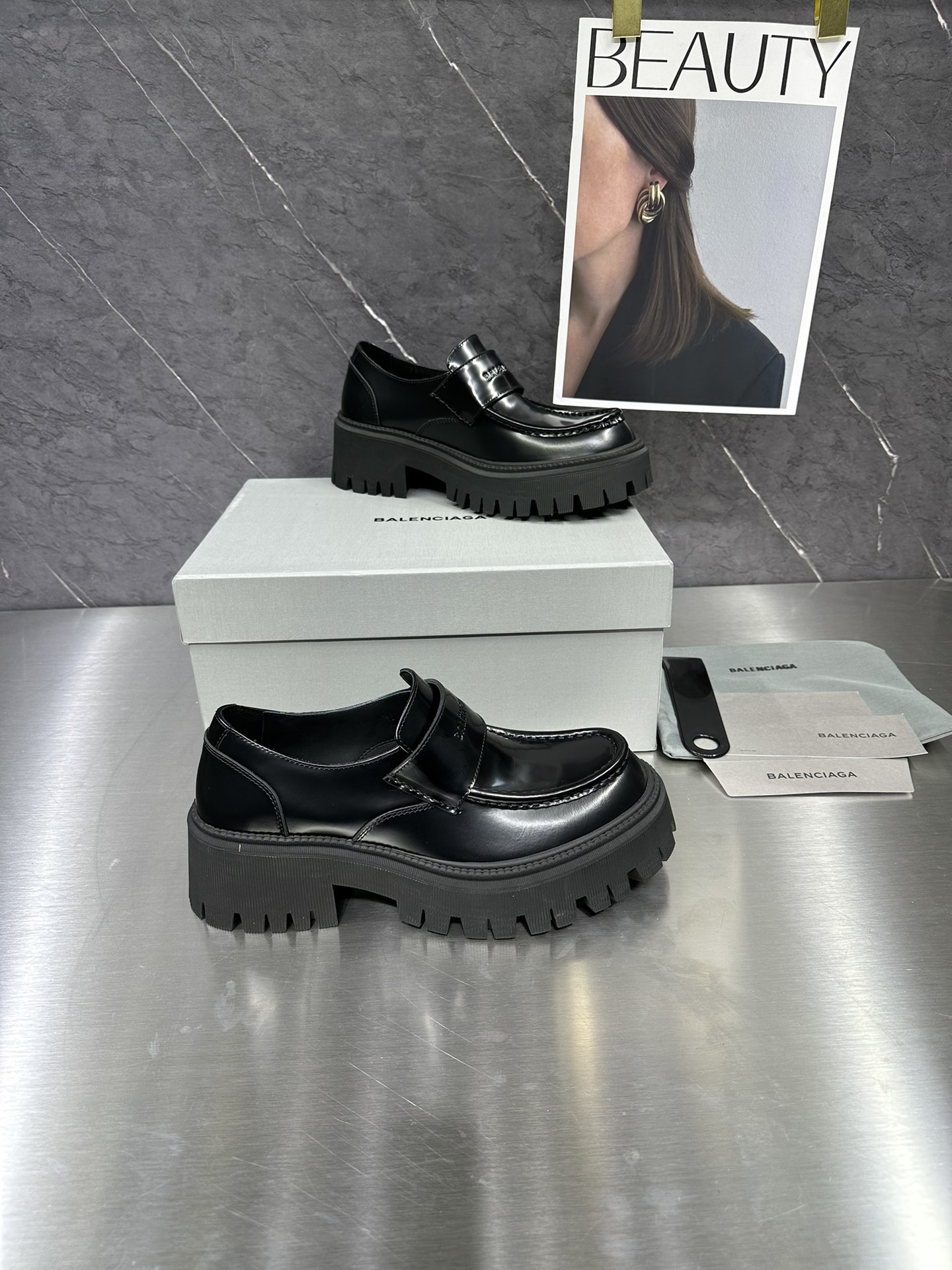 Balenciaga Loafers Cow Leather M-l