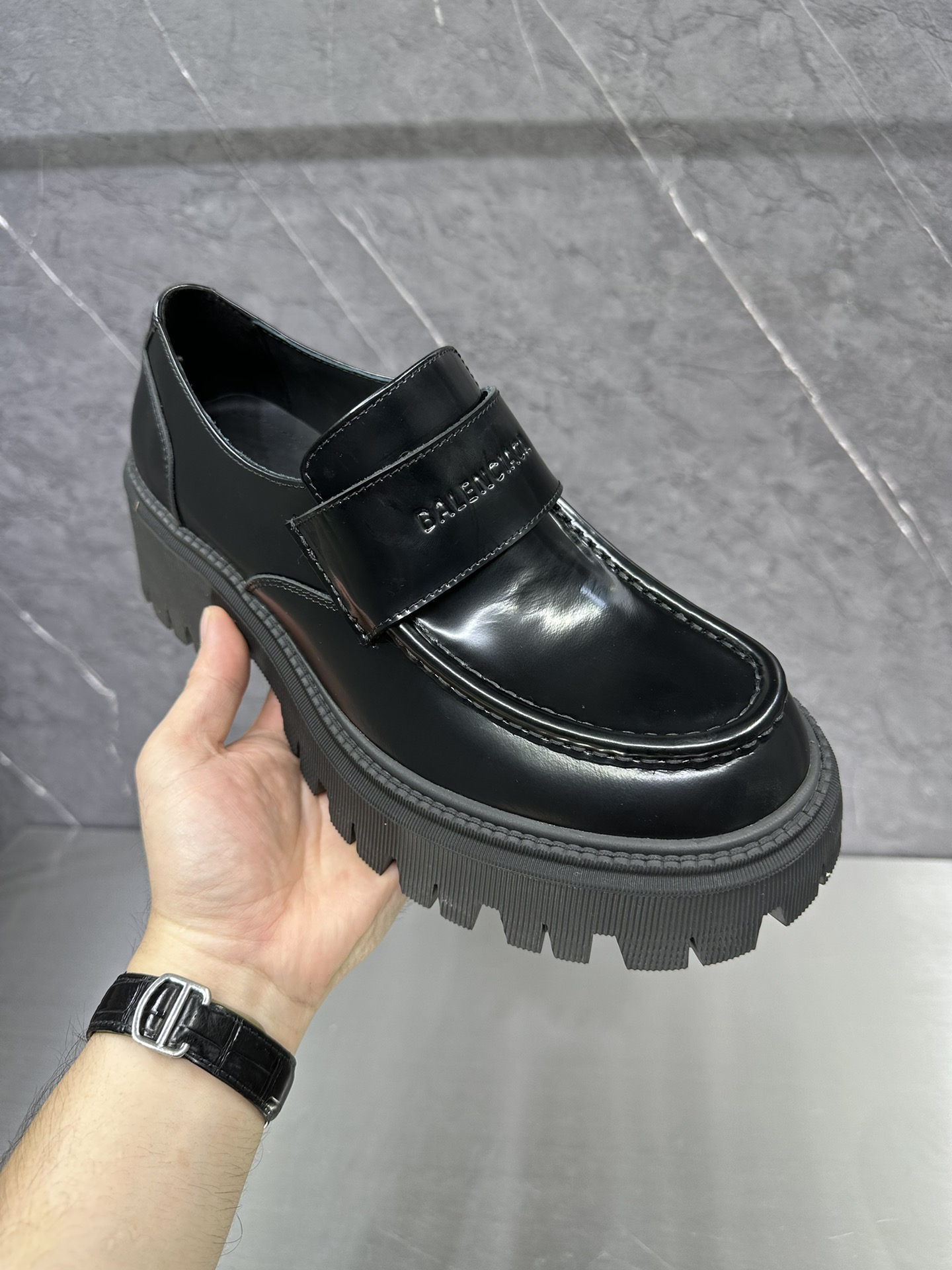 Balenciaga Loafers Cow Leather M-l