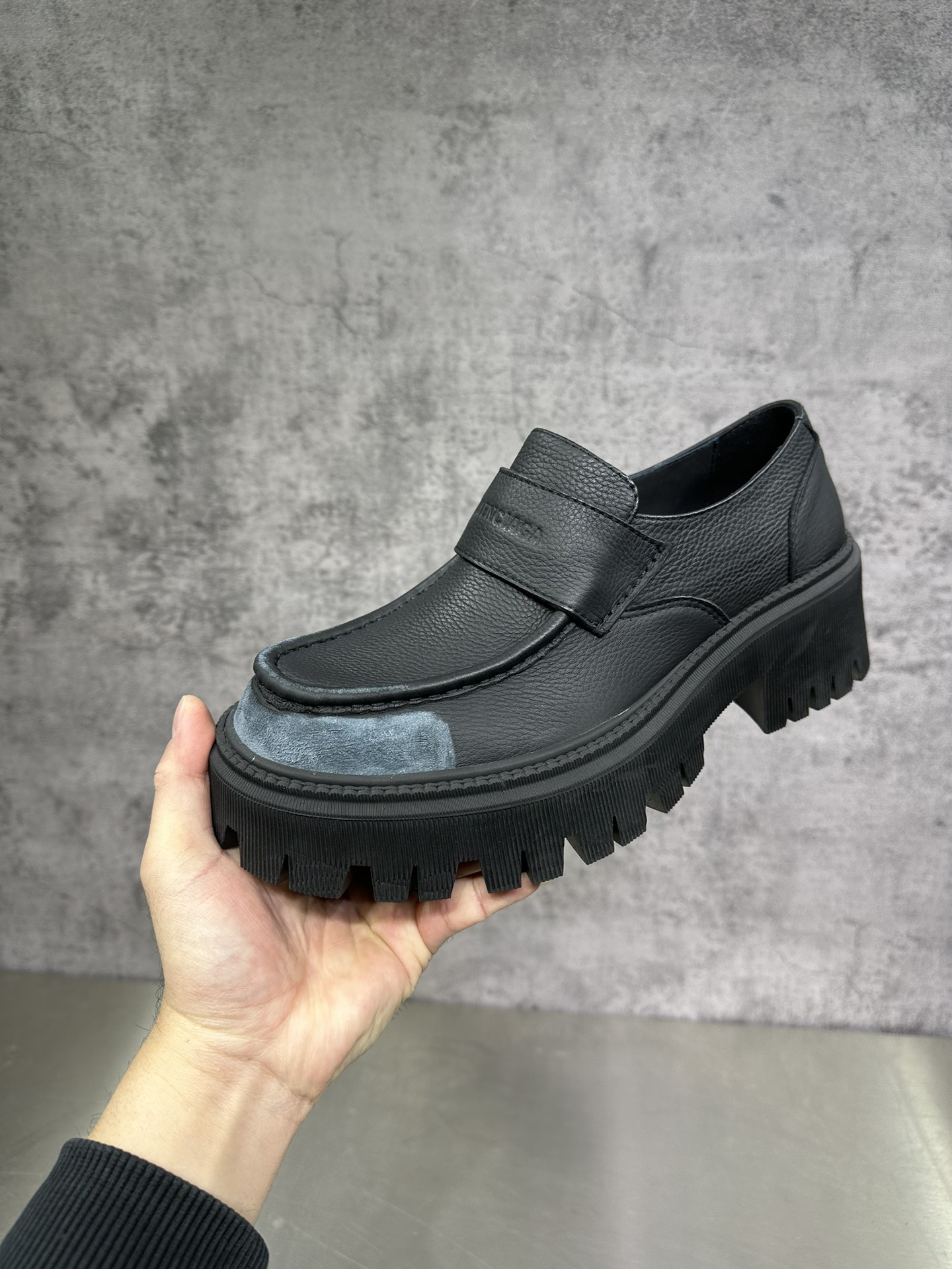 Balenciaga Loafers Cow Leather M-l
