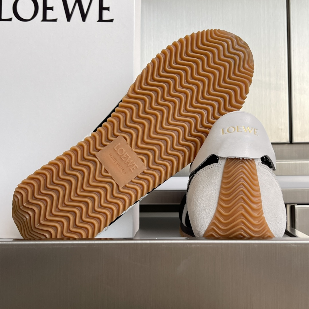 Loewe Male Sneakers M-l-s