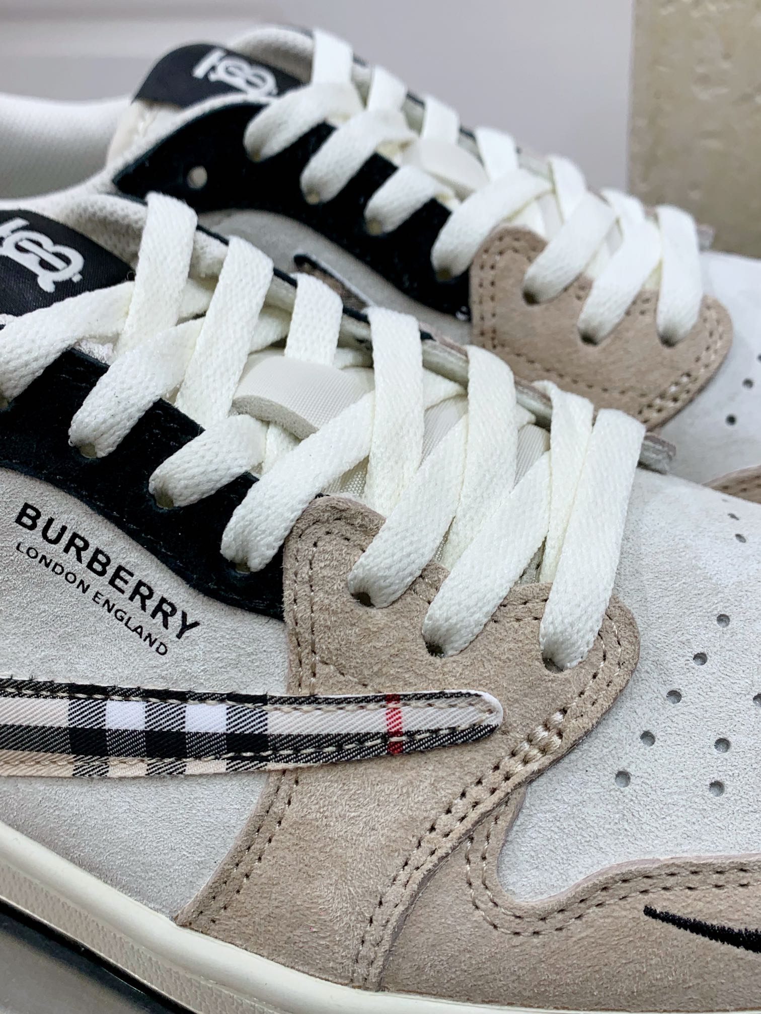 Burberry Jordan Nike Male Basic Shoes M-l