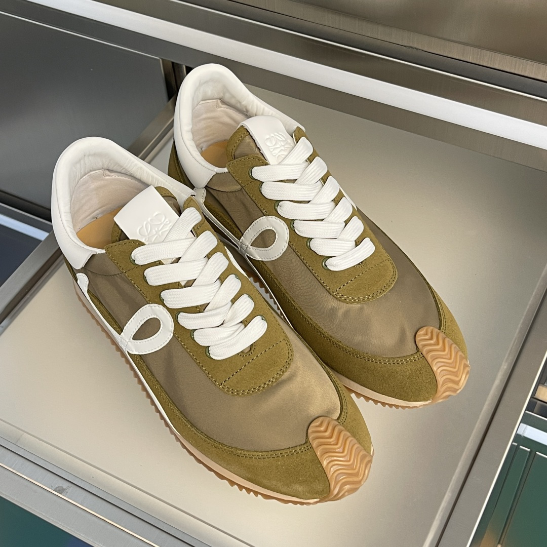 Loewe Male Sneakers M-l-s