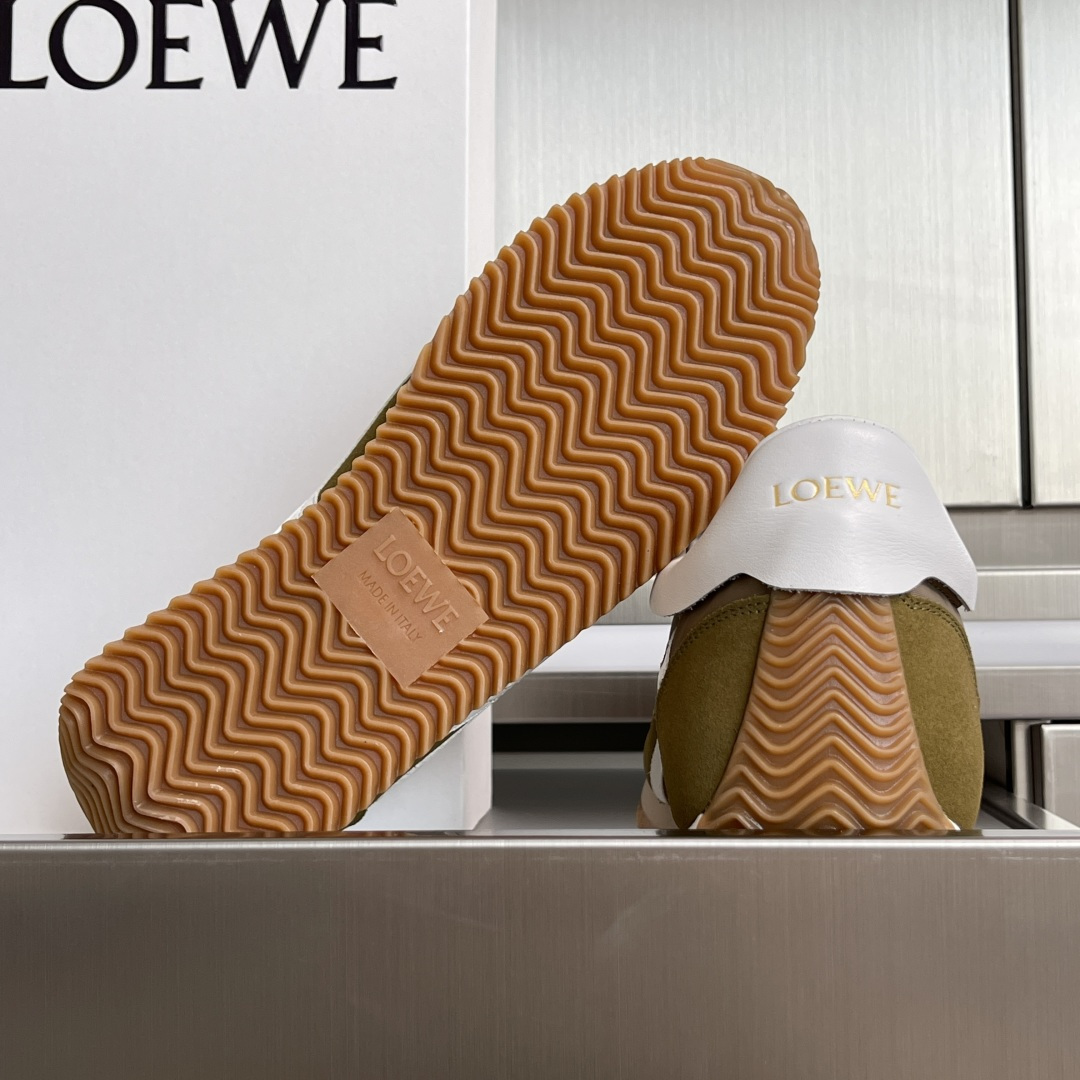 Loewe Male Sneakers M-l-s