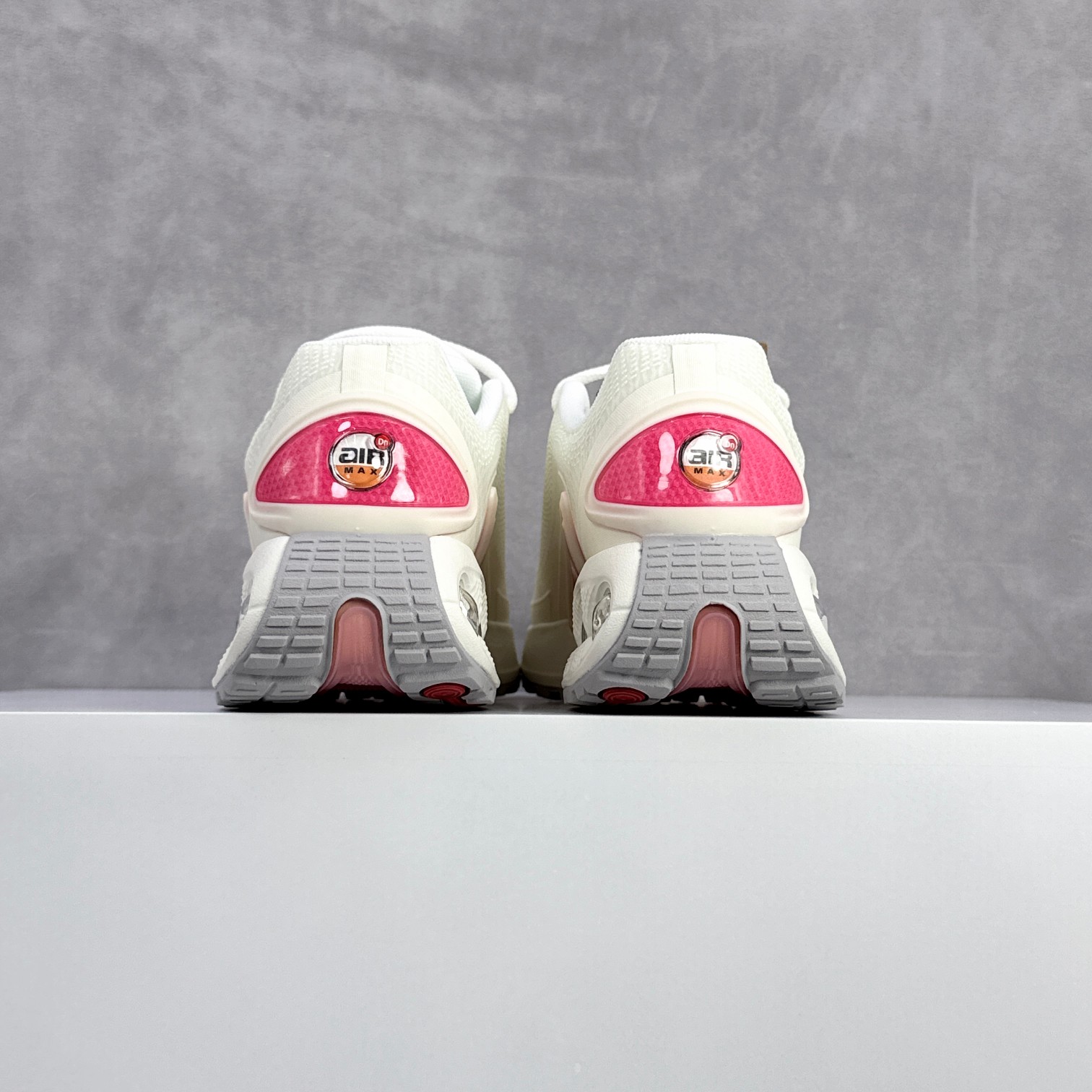 Female Sneakers Red M-l-s