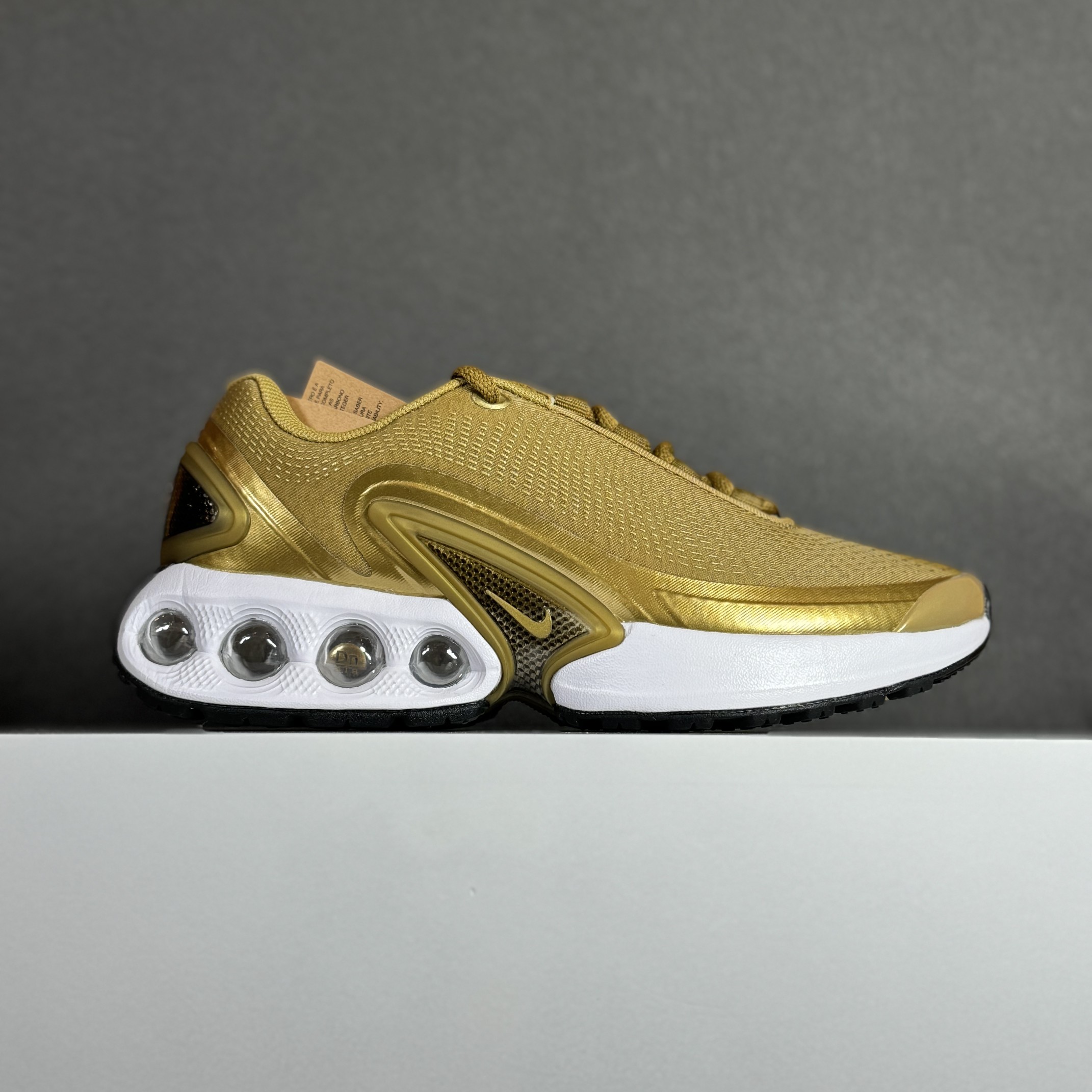 Sneakers Mesh Shock Absorbing M-l