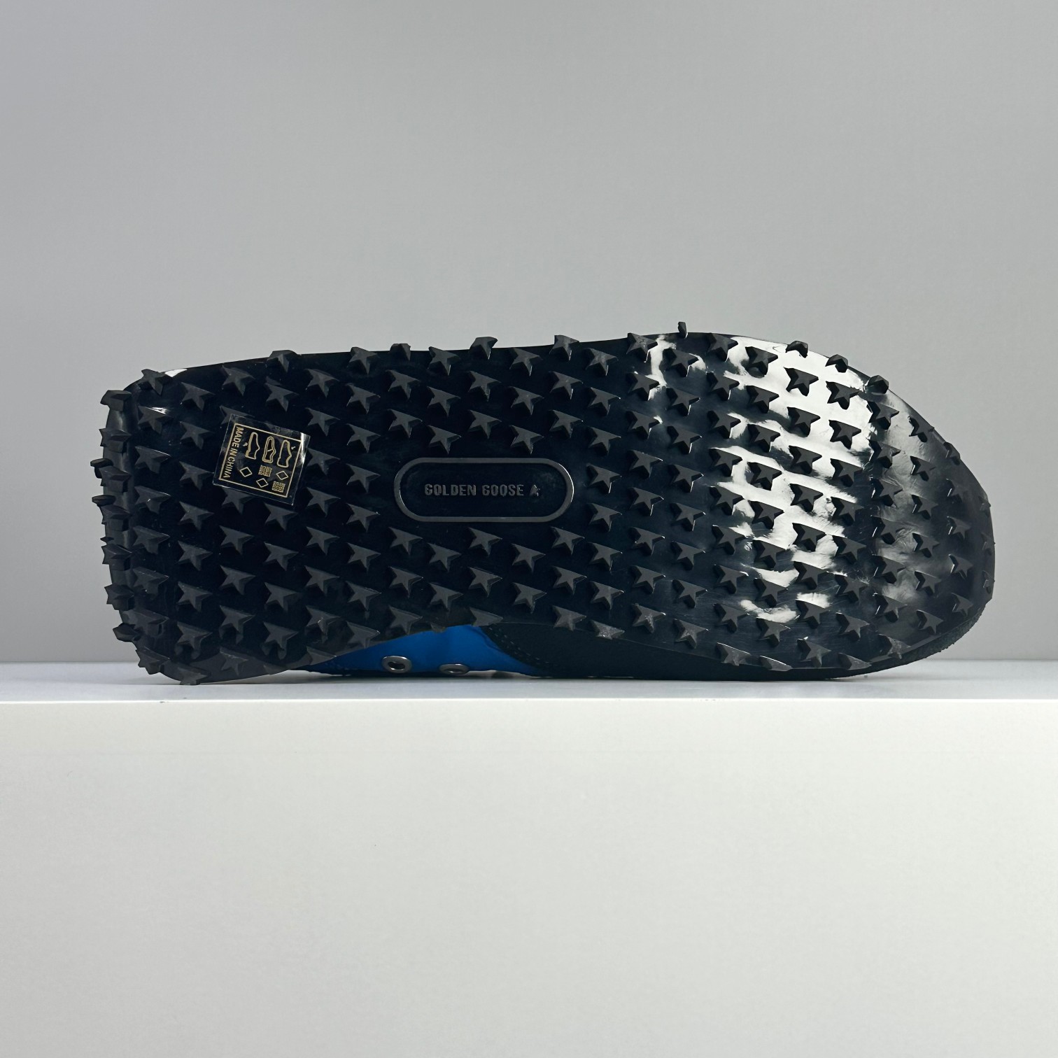 Golden Goose Female Sneakers M-l-s