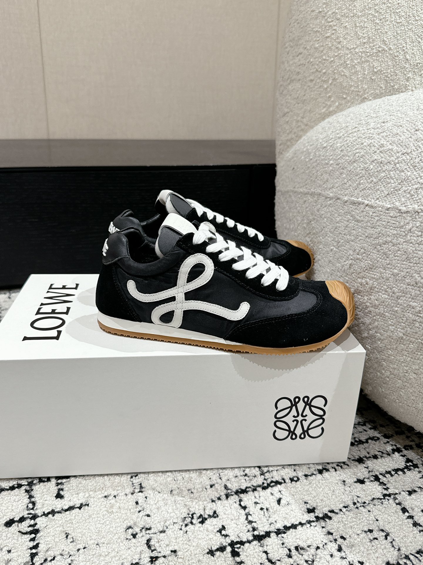 Loewe Male Sneakers M-l-s