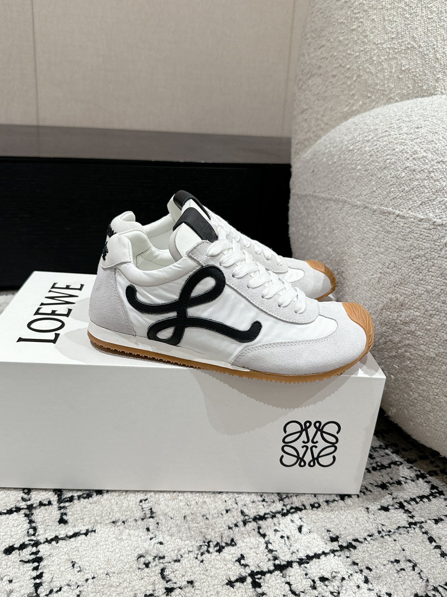 Loewe Male Sneakers M-l-s