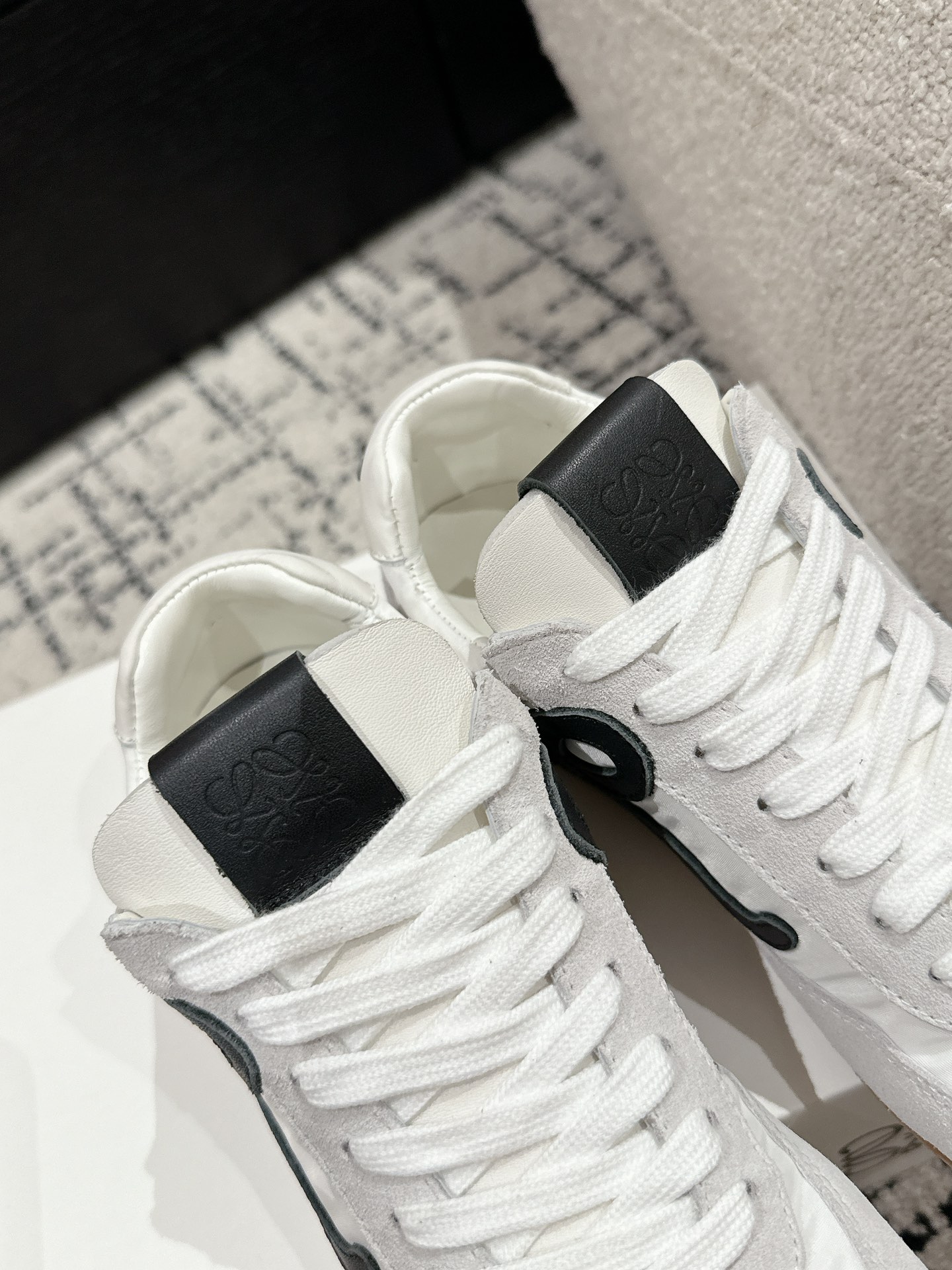 Loewe Male Sneakers M-l-s