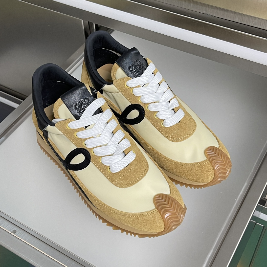 Loewe Male Sneakers M-l-s