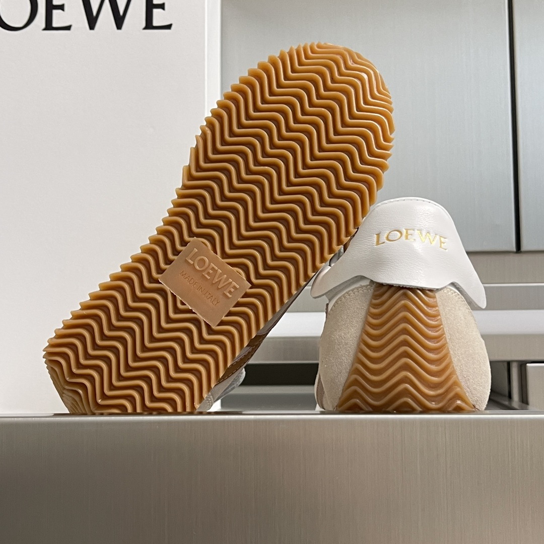 Loewe Male Sneakers M-l-s