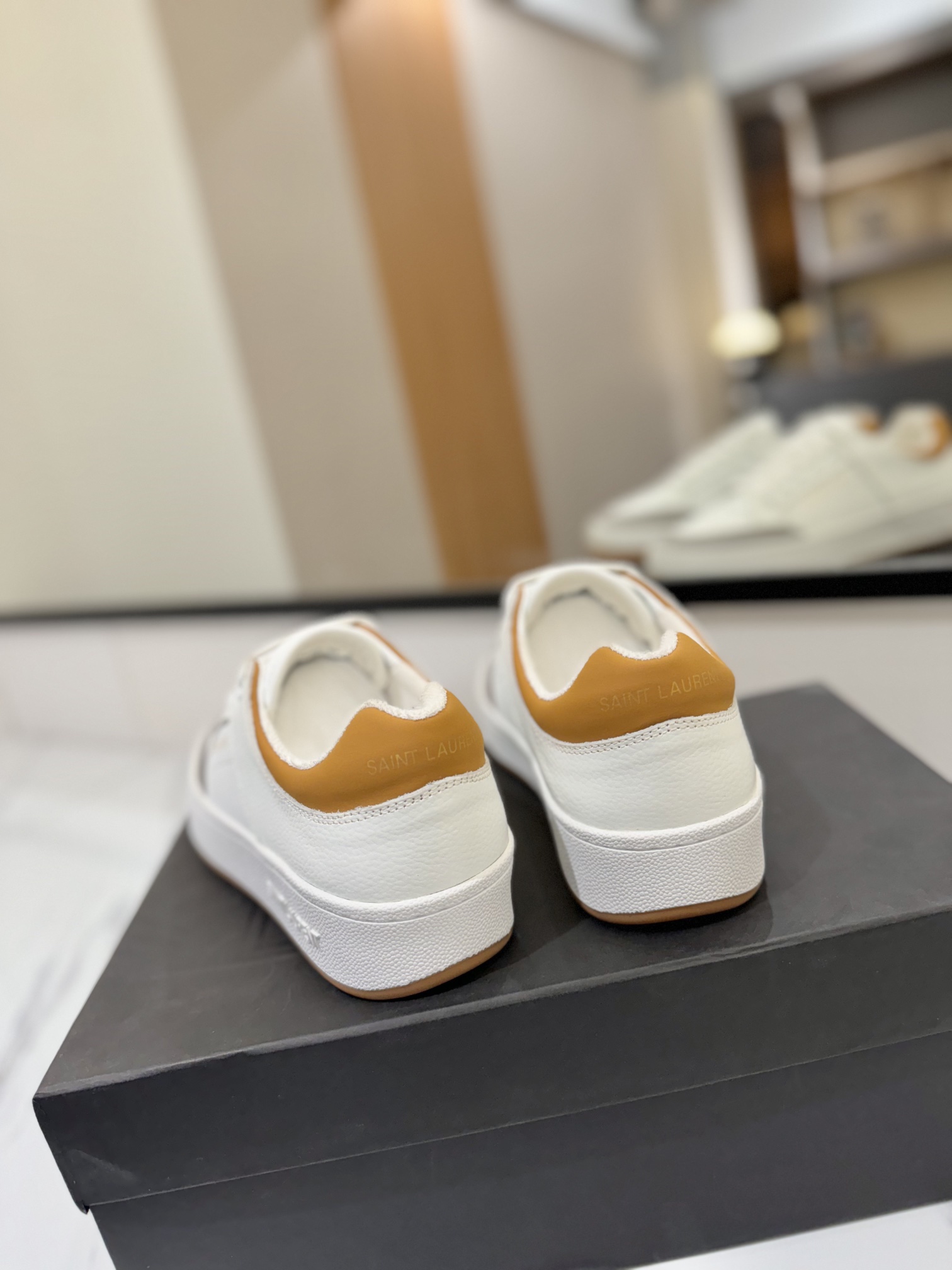 Saint Laurent Male Basic Shoes Lightweight L-s