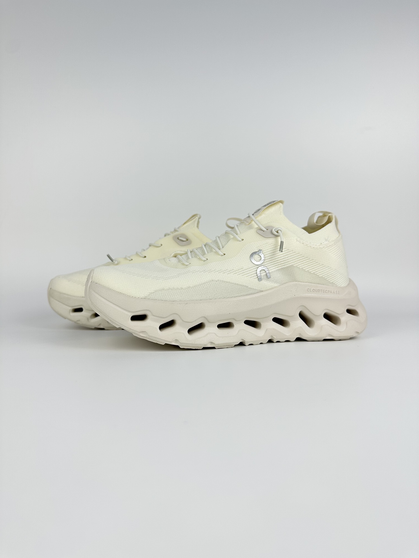 Loewe Running Shoes White L-s