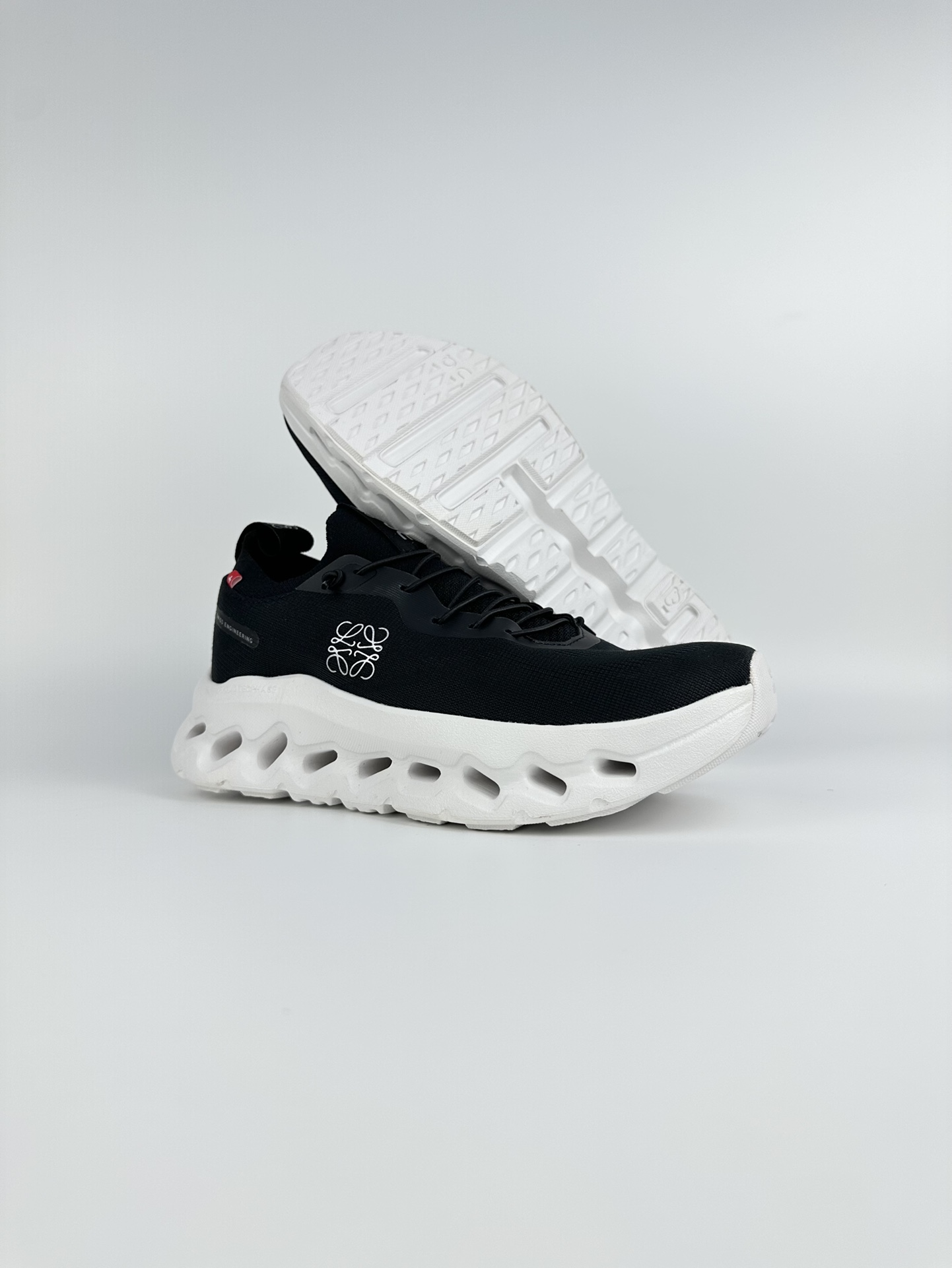 Loewe Running Shoes White L-s