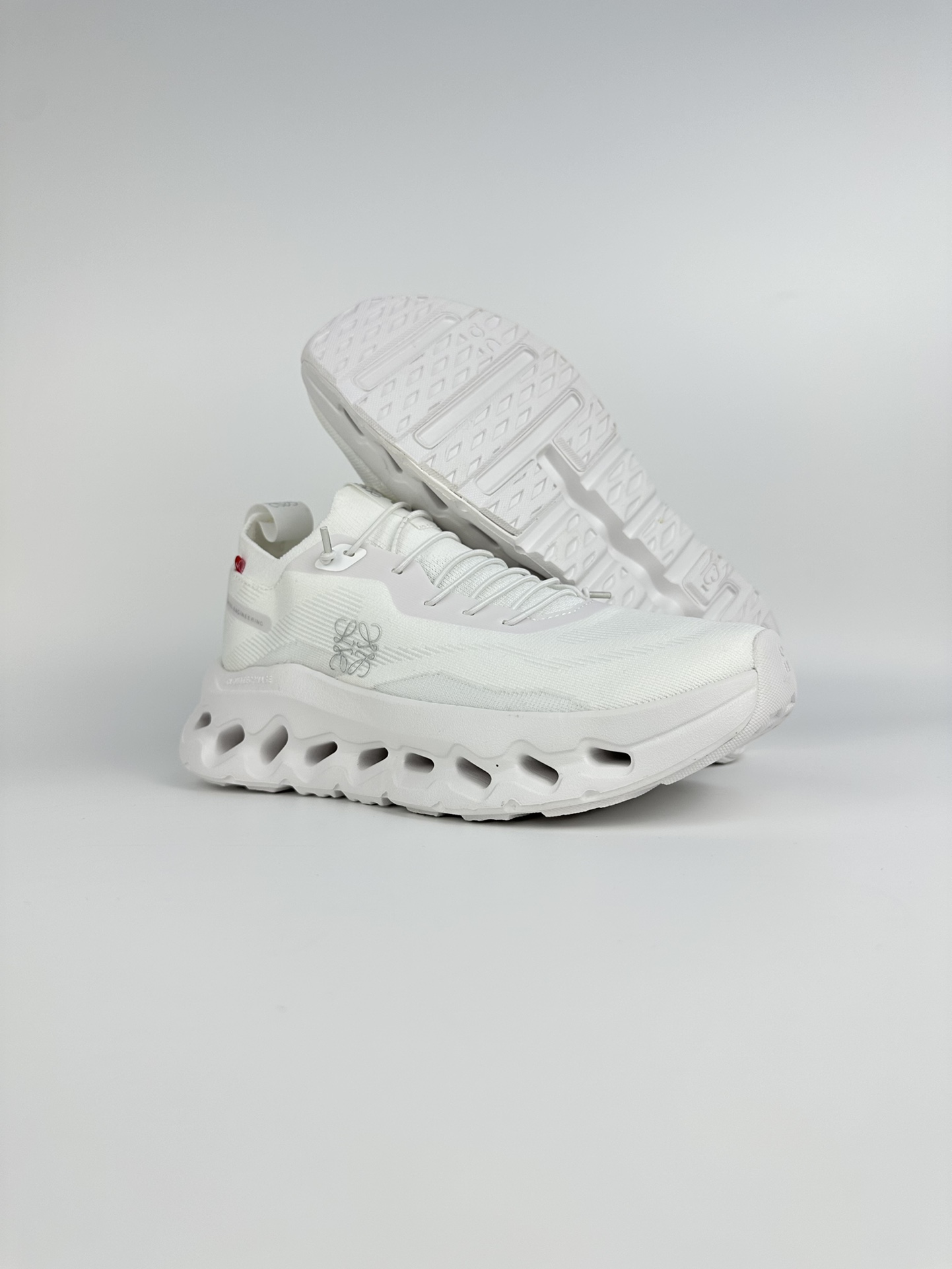 Loewe Running Shoes White L-s
