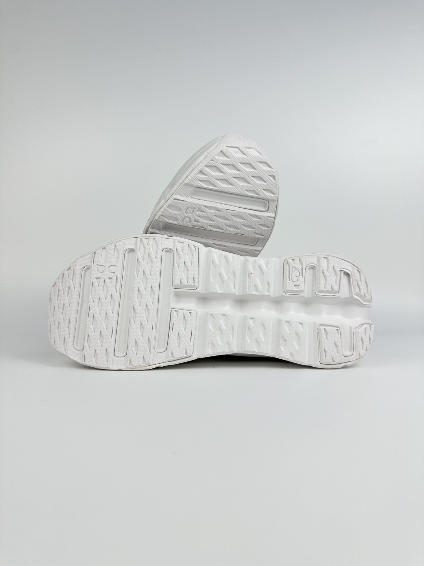 Loewe Running Shoes White L-s