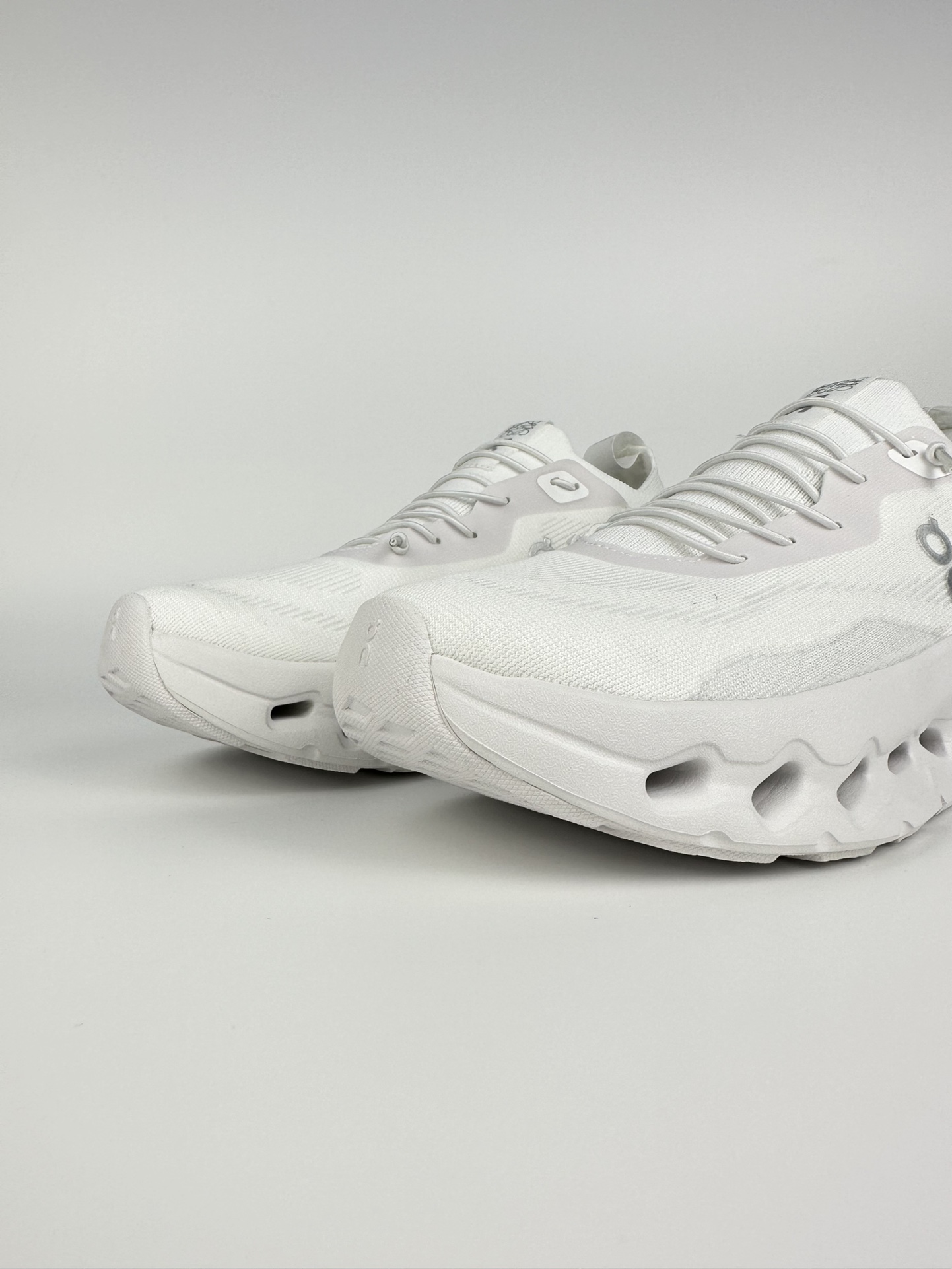 Loewe Running Shoes White L-s