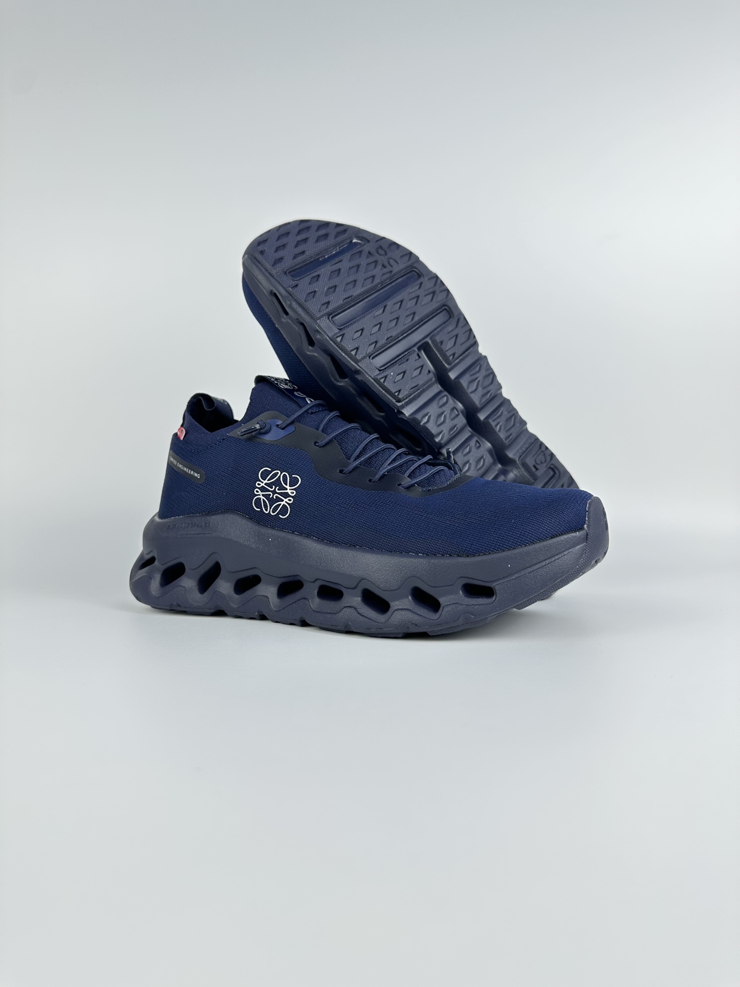 Loewe Running Shoes White L-s