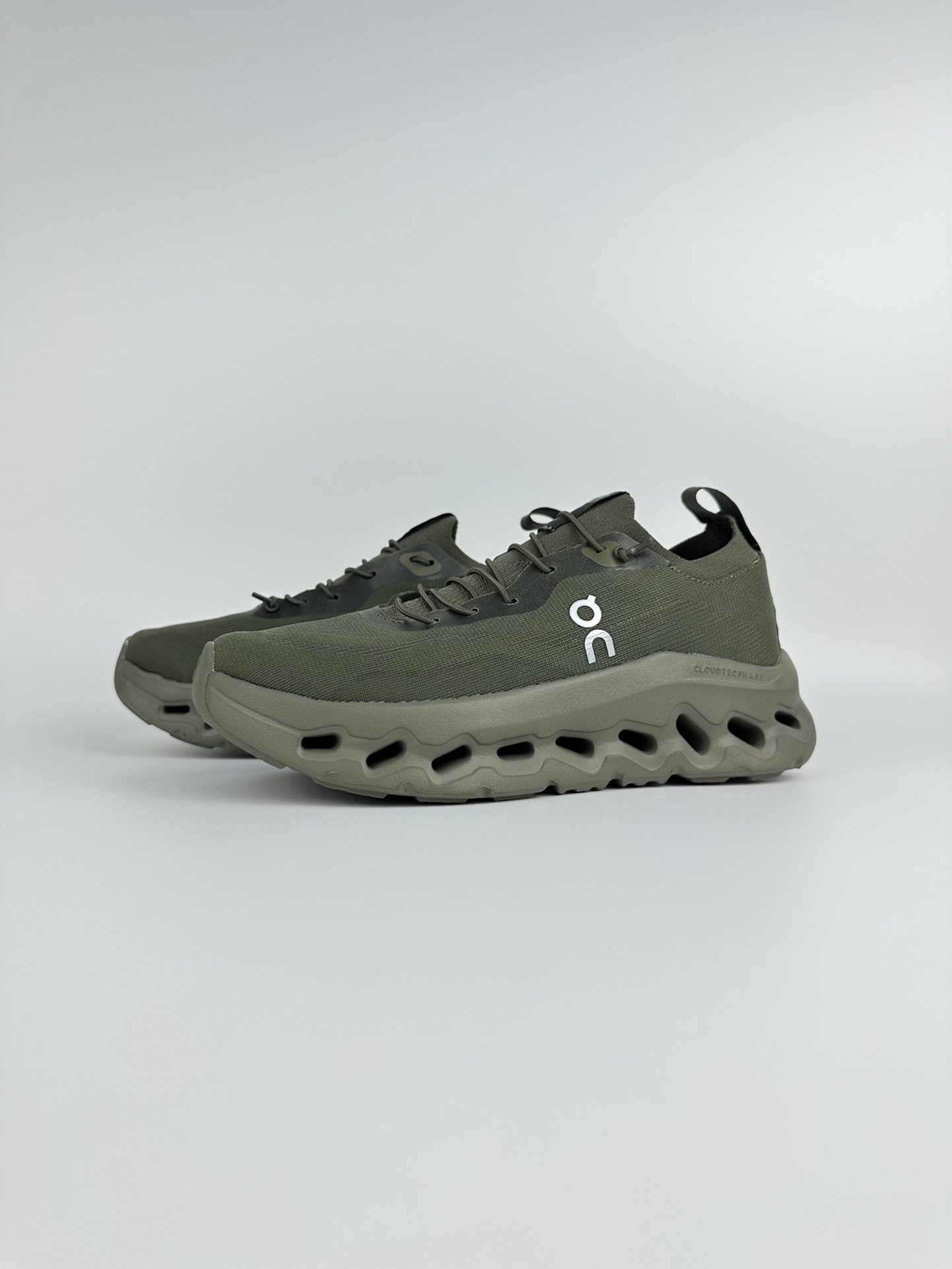 Loewe Running Shoes White L-s