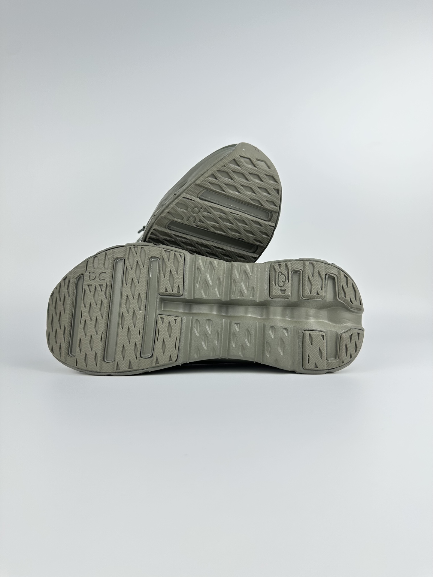 Loewe Running Shoes White L-s