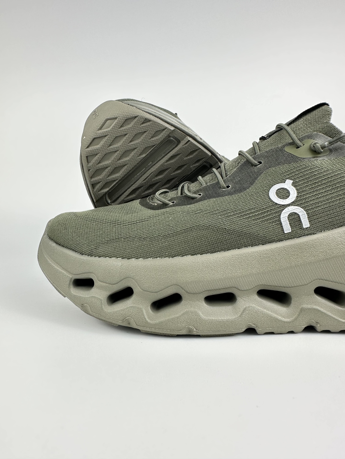 Loewe Running Shoes White L-s